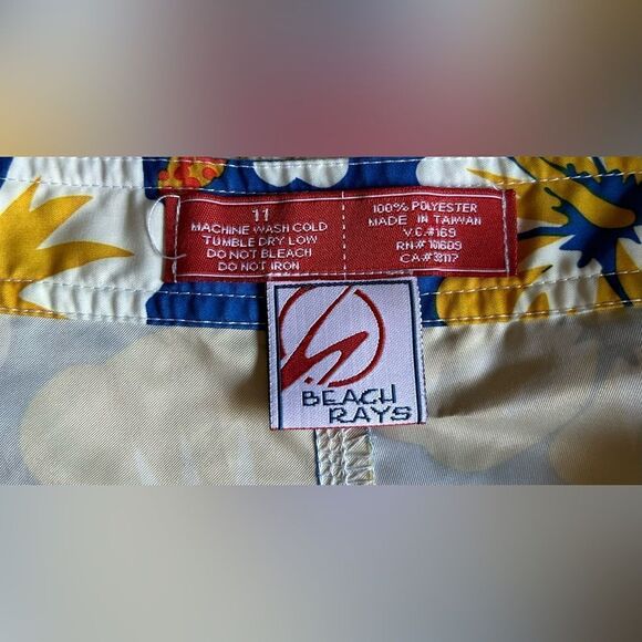 NWOT … BEACH RAYS “Size: 11” Swim Shorts - Picture 4 of 4